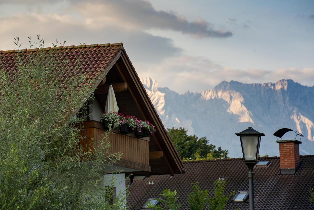 Das Bergquartier - Ferienwohnung Muhlberg Oberau  Exterior foto